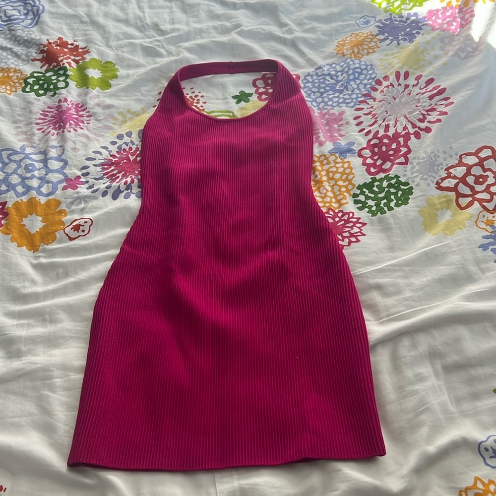 Aritzia Babaton Sculpt Knit Dress